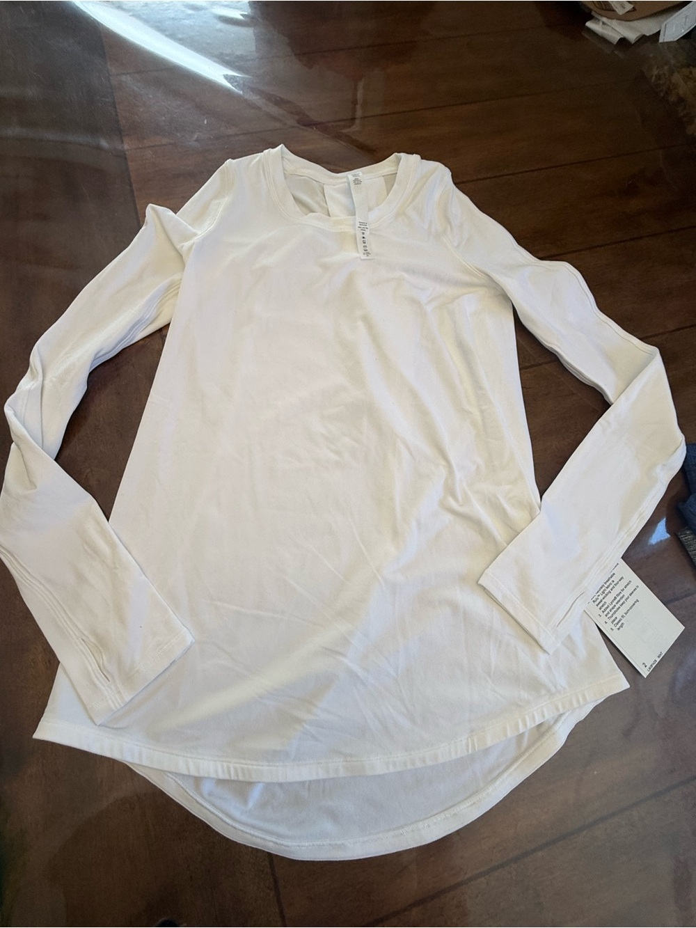 *NWT* Lululemon Long-Sleeve Tuck and Flow Top